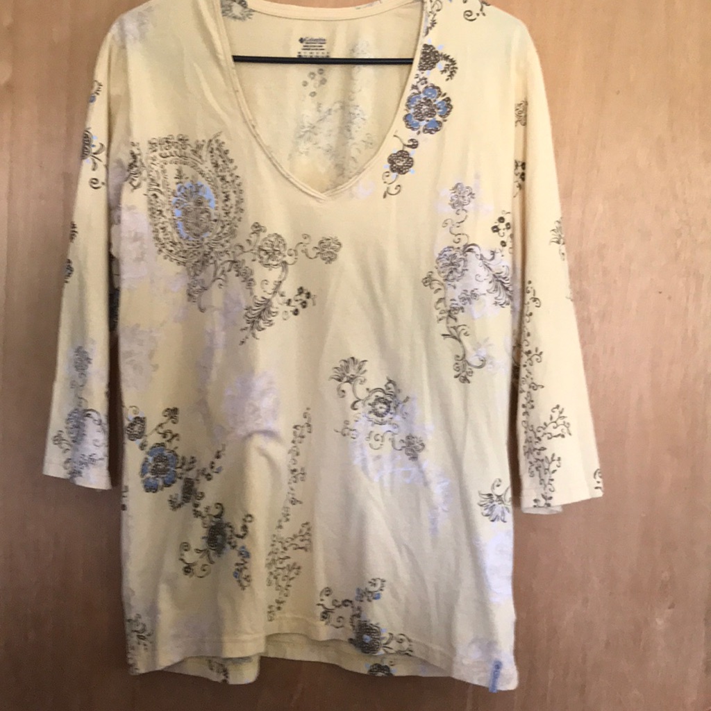Pullover Top Worn Gently.